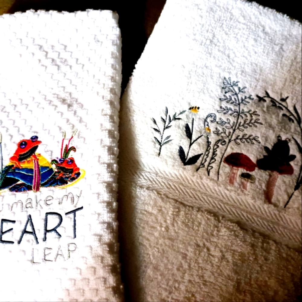Bathroom Embroidered Towel Set